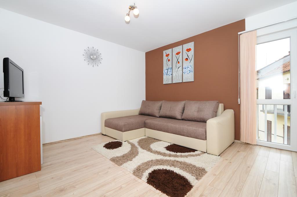 Apartment Orlovic Old Town Zadar Chambre photo
