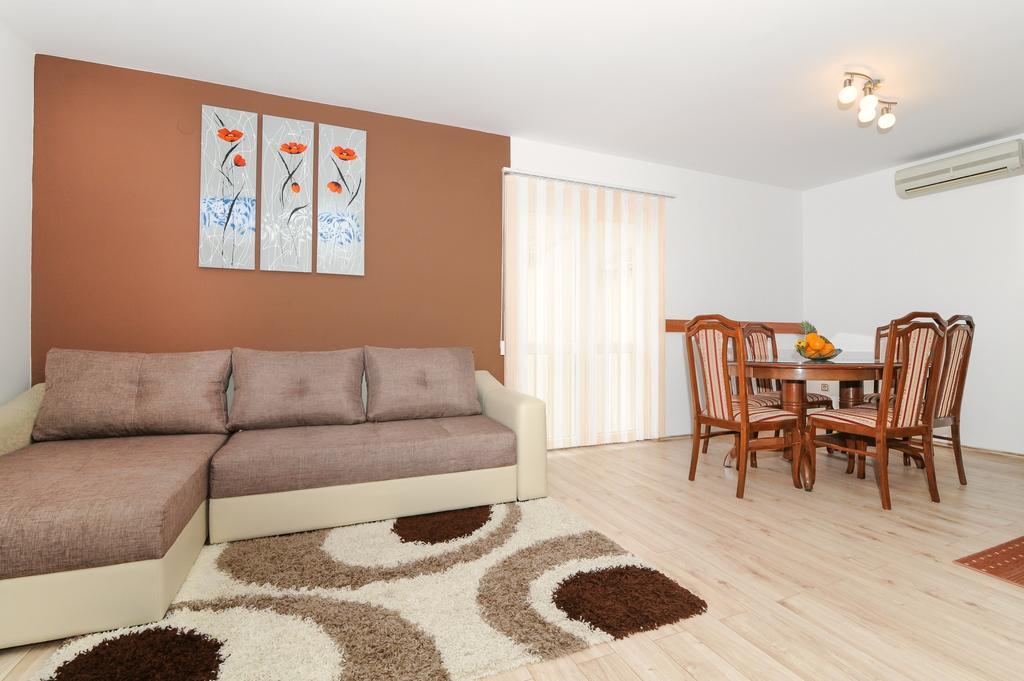 Apartment Orlovic Old Town Zadar Chambre photo